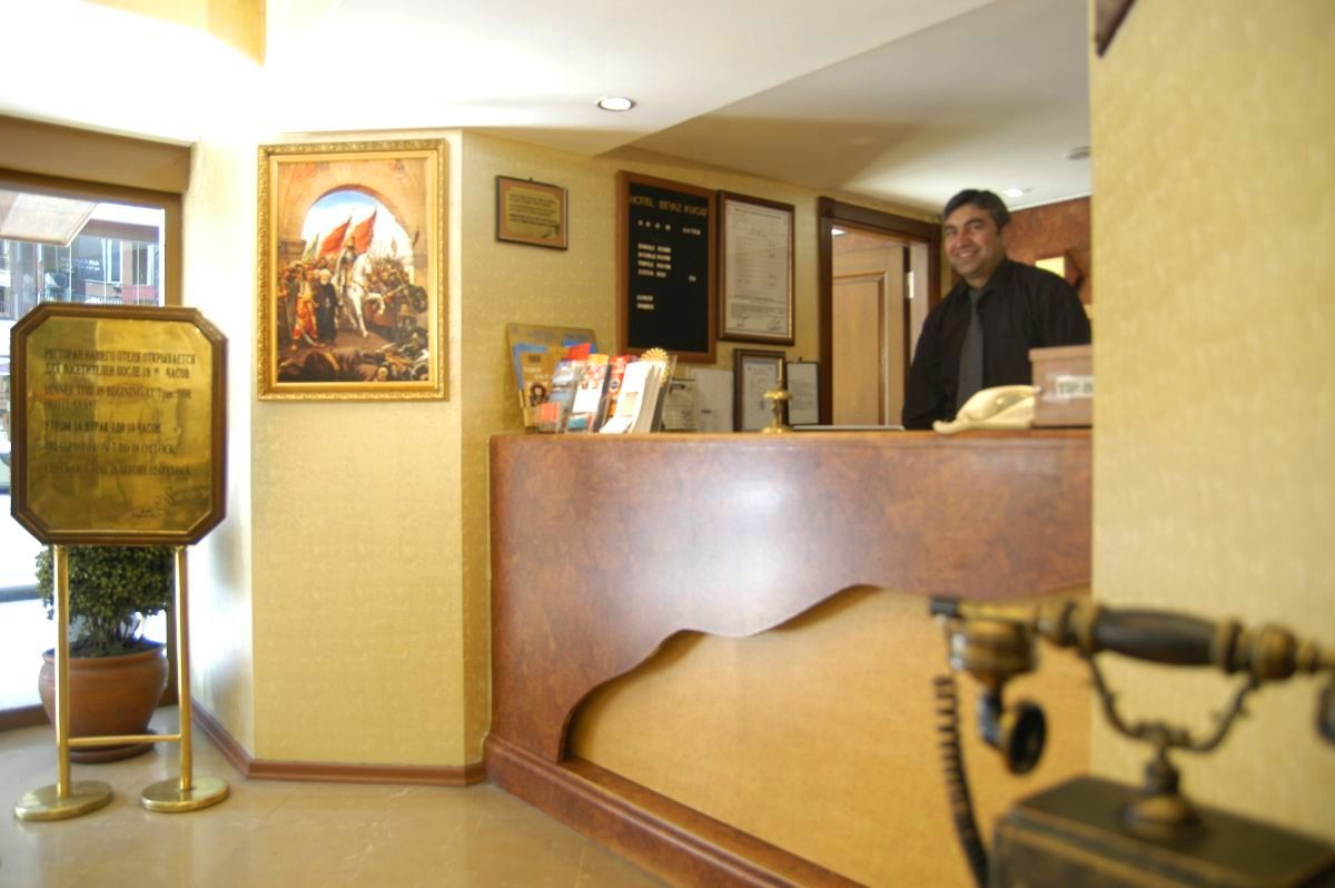 Beyaz Kugu Hotel Estambul Exterior foto